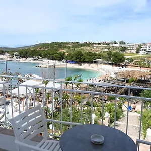 Emaar - Beachfront , Newly Renovated Ksamil